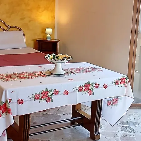 Di Nick Station No Ztl Lägenhet